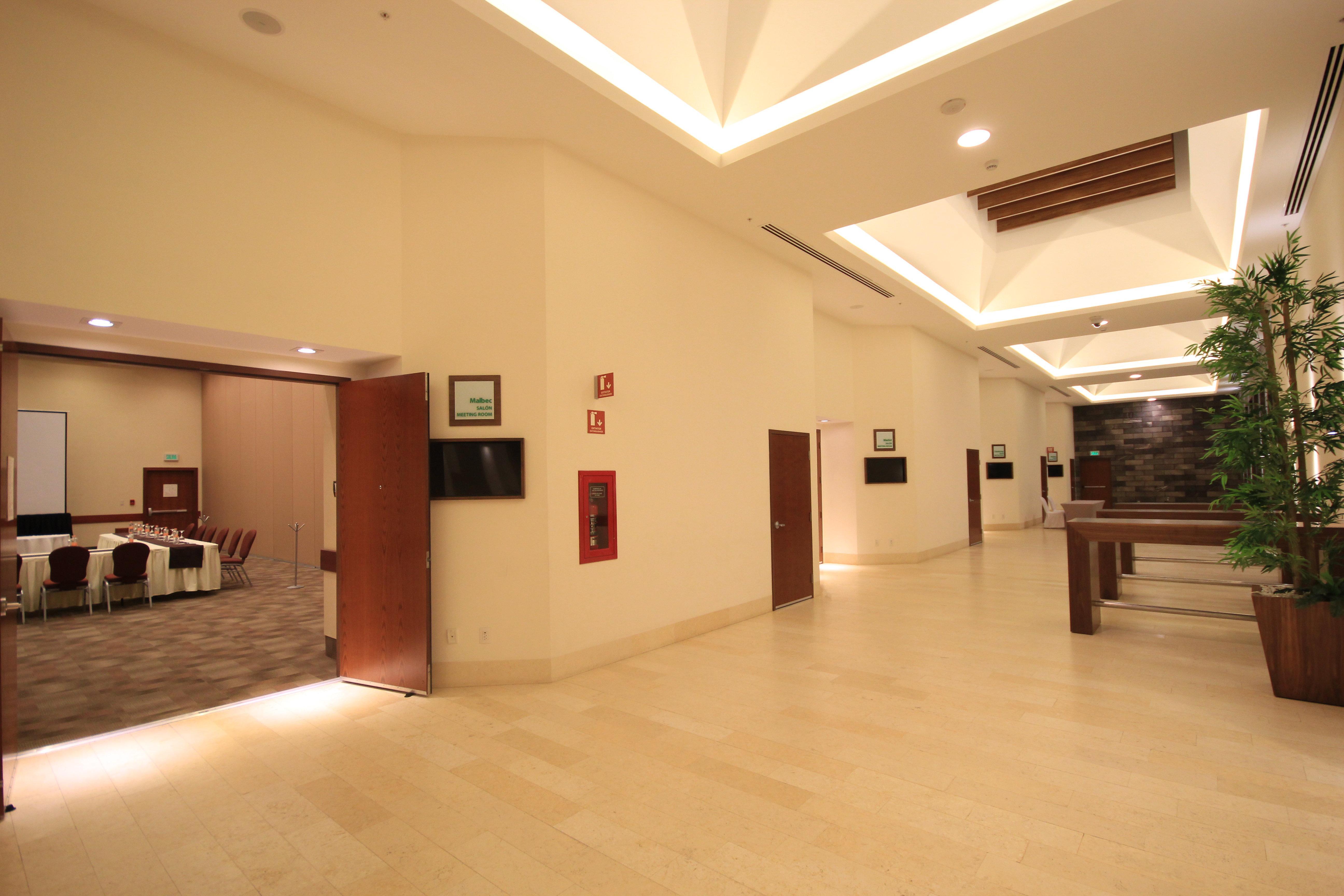 Holiday Inn & Suites Plaza Mayor By Ihg León Eksteriør billede