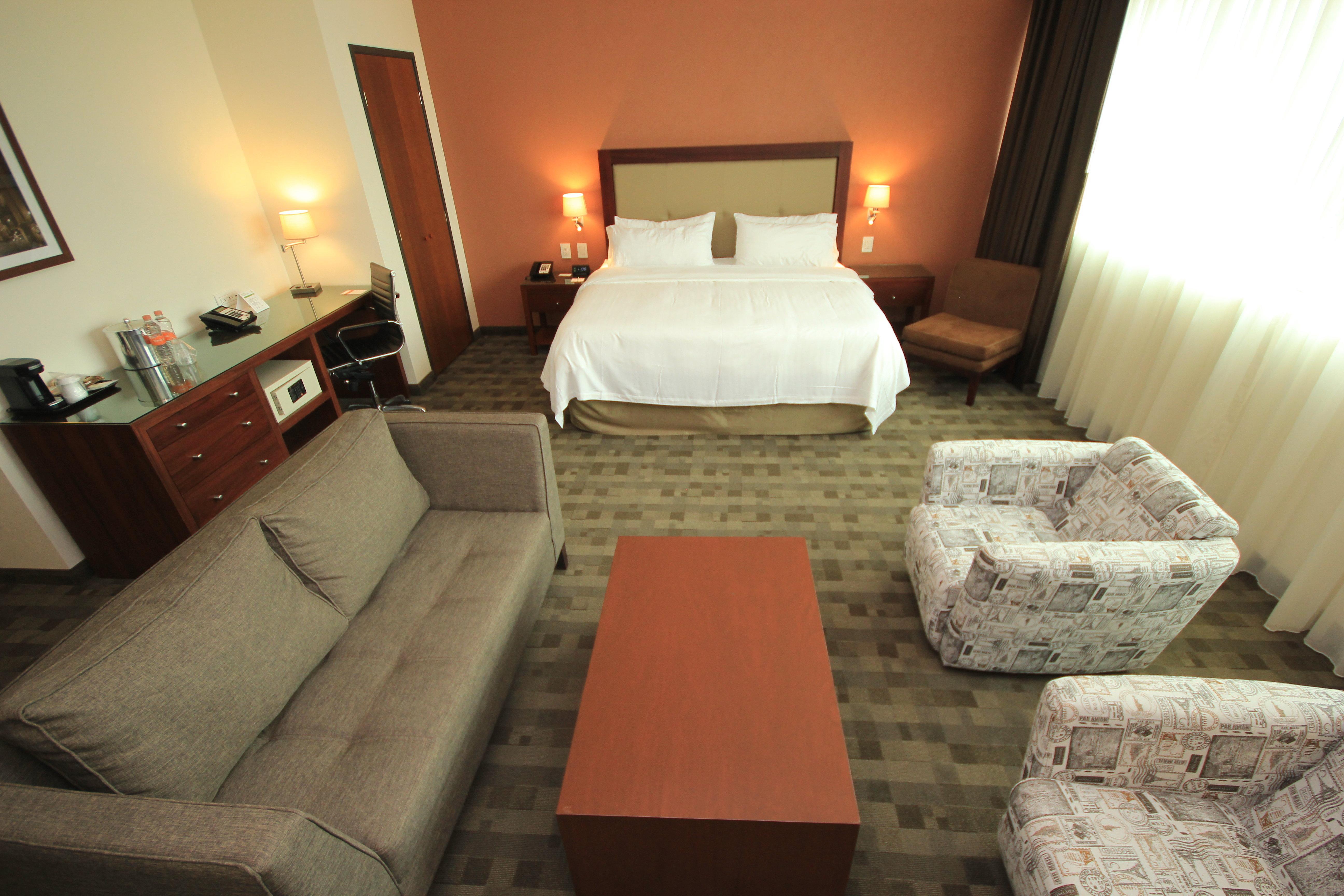 Holiday Inn & Suites Plaza Mayor By Ihg León Eksteriør billede